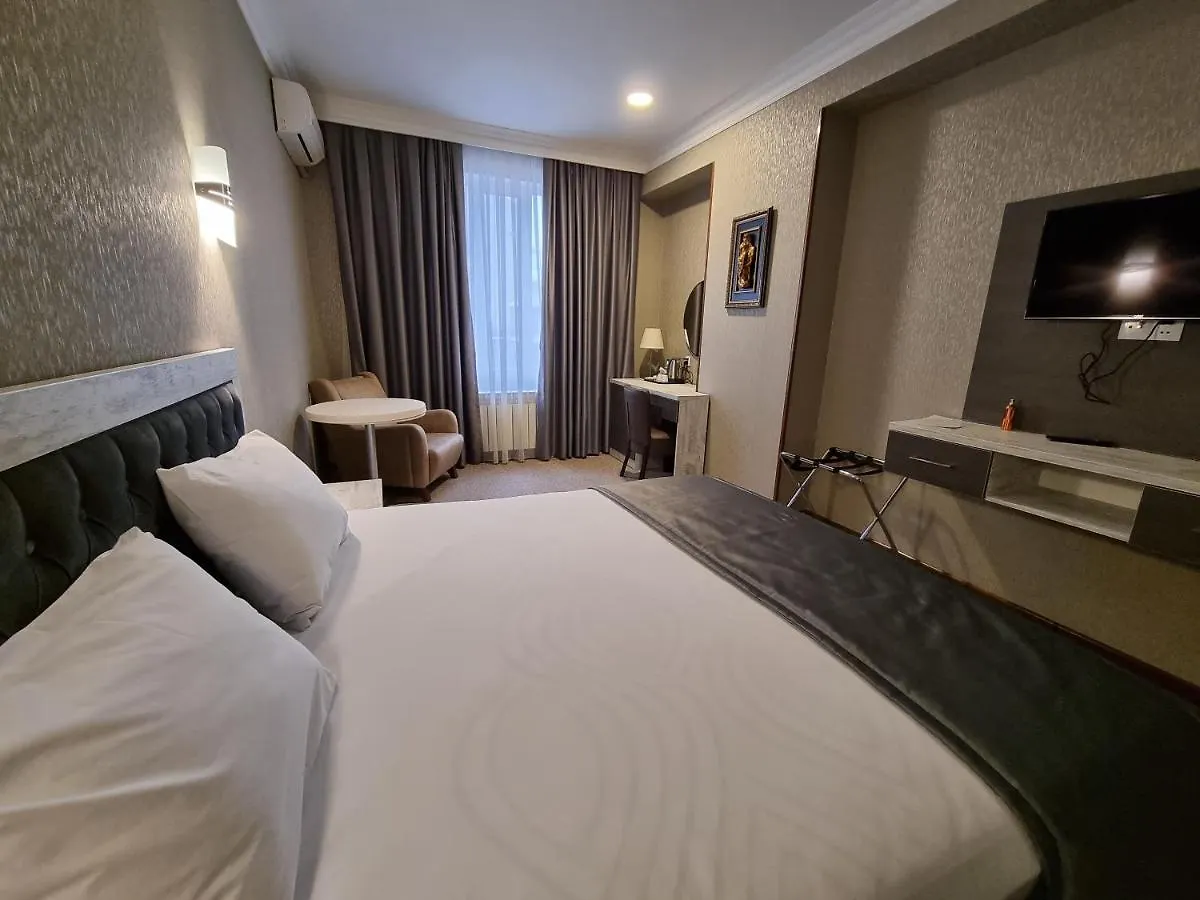 Royal Sapphire Hotel Баку